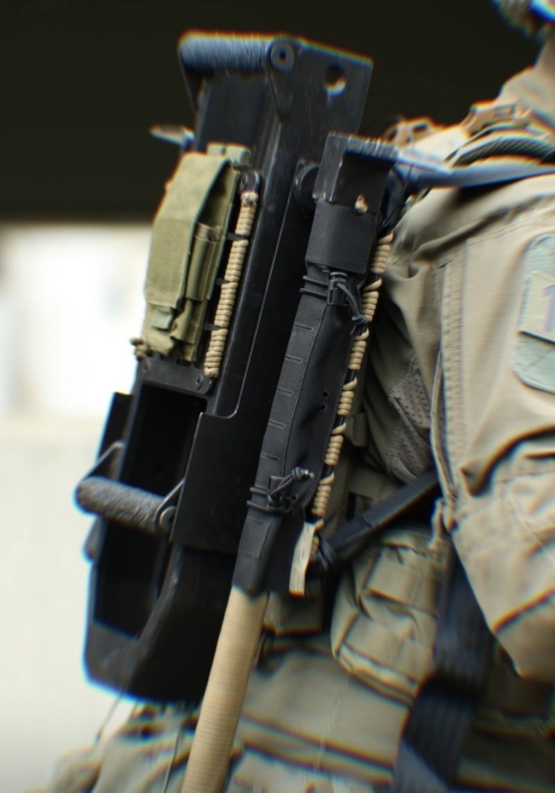 Taktisches Breaching Tool - Ramme & Tragesystem im Einsatz Taktisches Rammensystem mittel